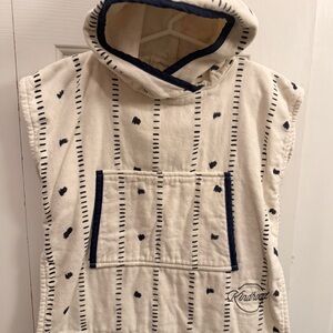 Aliso Kindhood Hooded Poncho Towel